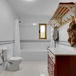 Amrita Bed and breakfast La Oliva