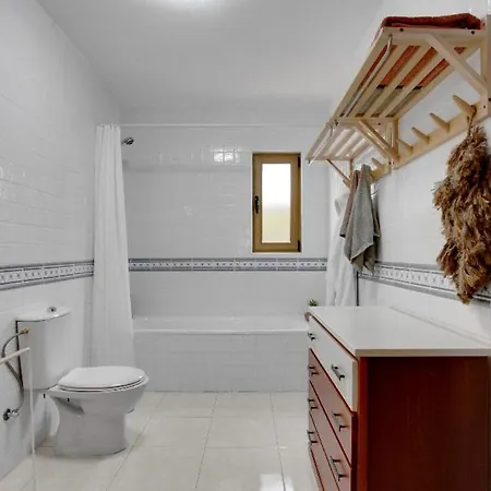 Amrita Bed & Breakfast La Oliva