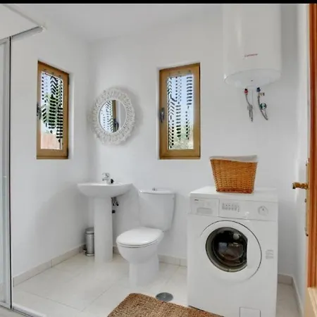 Amrita Bed & Breakfast